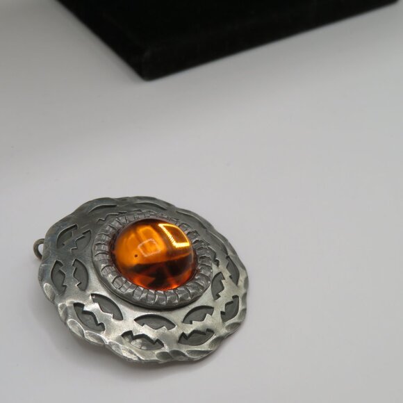 Vintage Egg Denmark Silver Tone Pendant By Eggert Glaskunst - Picture 5 of 7